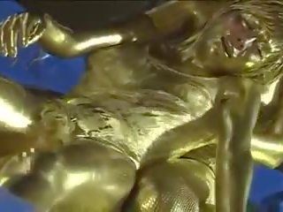 Königin tortures gold painted sklave