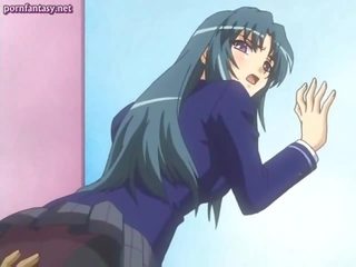 Anime noor naine sisse vormiriietus saab rubbed